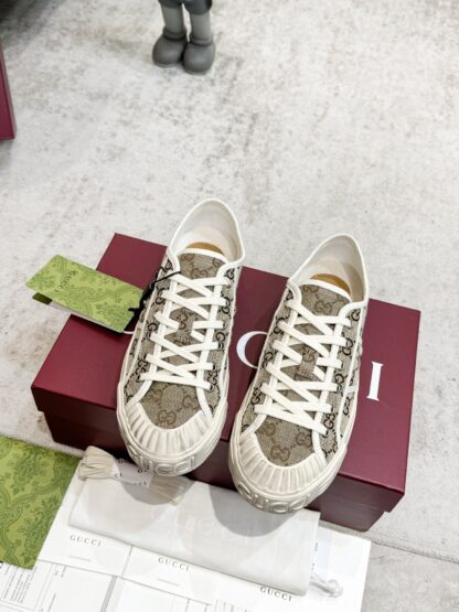 Gucci Lido series distressed casual shoes - Image 2