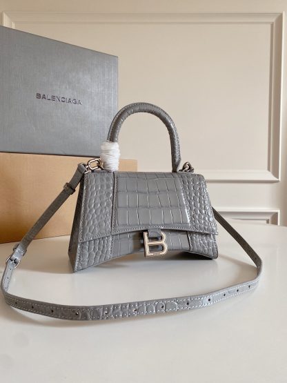 Balenciaga gray crocodile pattern shoulder bag - Image 2