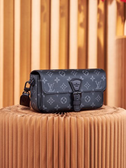 Louis Vuitton Montsouris Mini Handbag Model - Image 2