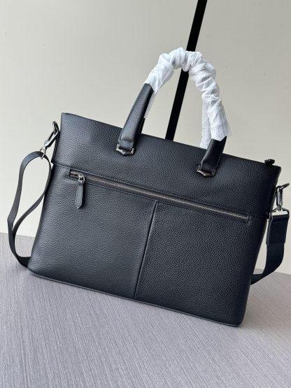 Prada Trendy Handbag - Image 2