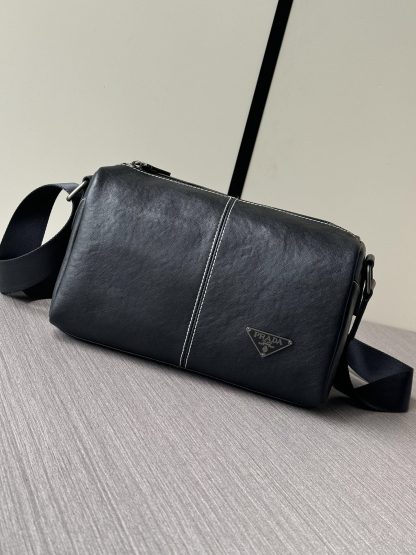 Prada new atmospheric shoulder bag - Image 2