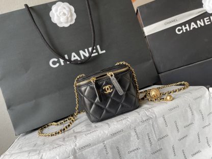 Chanel small box chain bag - Image 2