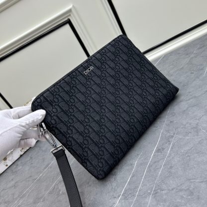 Dior Oblique Clutch - Image 2