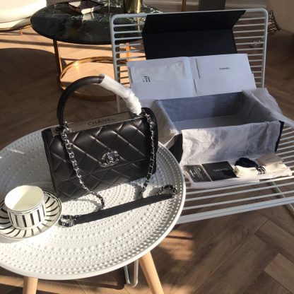 Chanel handbag, tote bag, shoulder bag, crossbody bag - Image 2