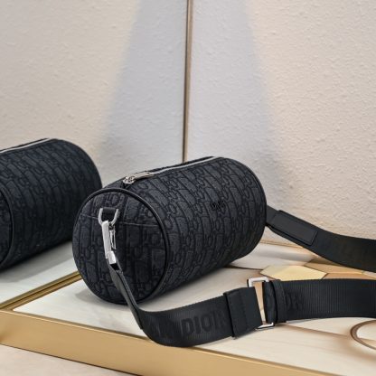Dior OBLIQUE printed canvas cylindrical bag - Image 2