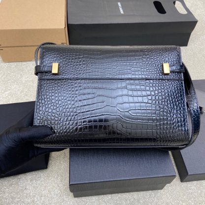 Ysl black crocodile pattern 𝑴𝒂𝒏𝒉𝒂𝒕𝒕𝒂𝒏 baguette bag - Image 2