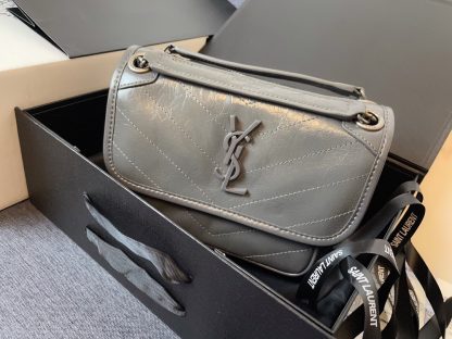 Ysl small grey niki shoulder bag - Image 2