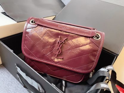 Ysl fashion handbag - Image 2