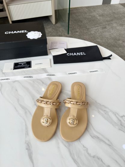 Chanel Spring/Summer Brown Chain Series Angle Slippers