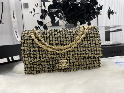 chanel Classic Flap Bag - Image 2