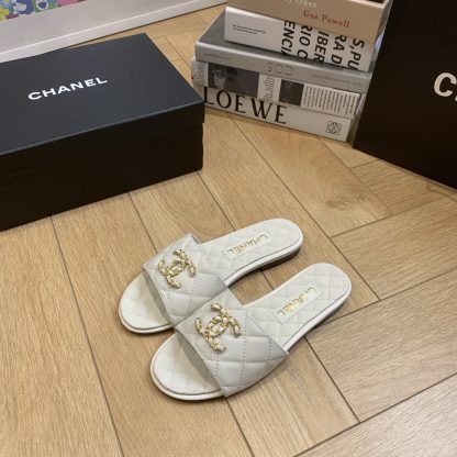 Chanel all-match white slimming slippers - Image 2