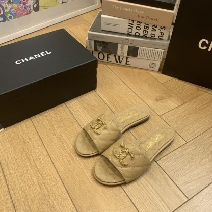 Chanel's new apricot-colored versatile slimming slippers - Image 2