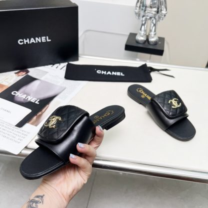 Chanel Early Spring Black Full Retro Slippers - Image 2