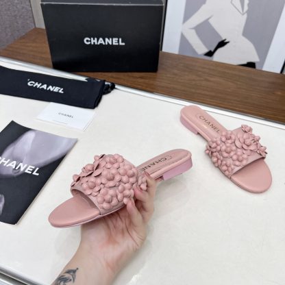 Chanel spring and summer pink delicate shoes and custom flower sandals Heel height 1.5cm - Image 2