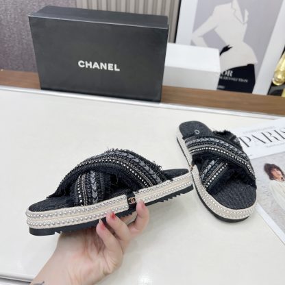 Chanel Early Spring Black and Gray Series Small Round Toe Hot Brick Slippers - Image 2