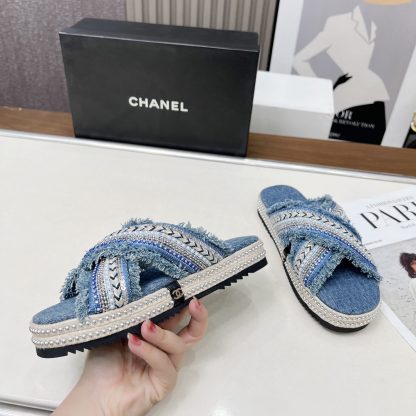 Chanel Early Spring Blue and White Series Small Round Toe Hot Brick Slippers - Image 2