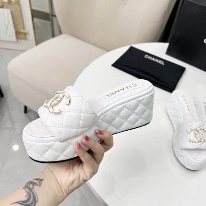 Chanel Spring/Summer Dance Shoes Series White European and American Show New Slippers Heel Height 6.5cm - Image 2