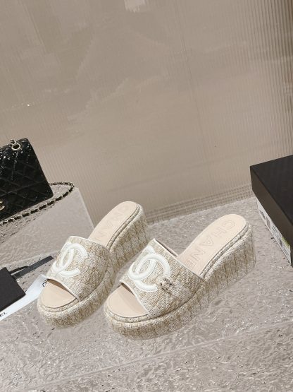 Chanel summer classic beige double c design stylish and comfortable slippers front 3cm back 7cm - Image 2