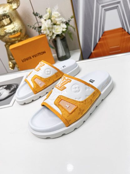 Louis Vuitton luxury men and women couple slippers - Image 2