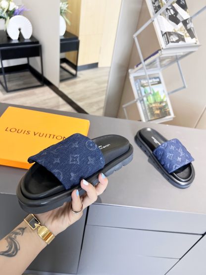 Louis Vuitton Couple's Embossed Slippers - Image 2