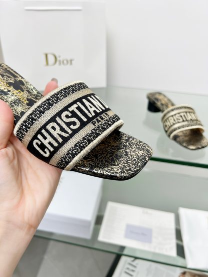 Dior ladies' monogram embroidered leather mid-heel sandals - Image 3