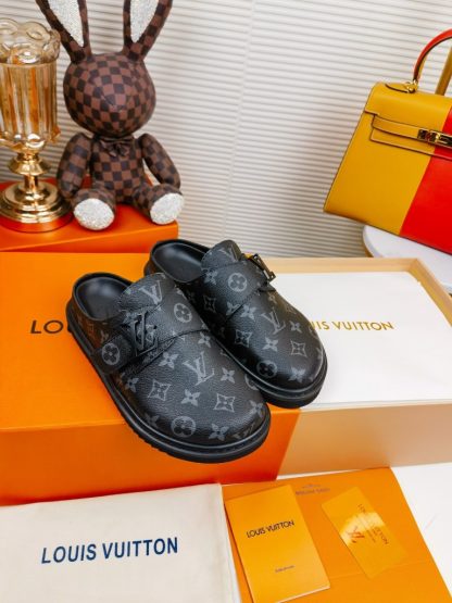 Louis Vuitton monogram bread slippers - Image 2