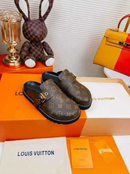Louis Vuitton monogram bread slippers - Image 2