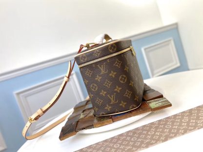Louis Vuitton cosmetic bag large size - Image 2