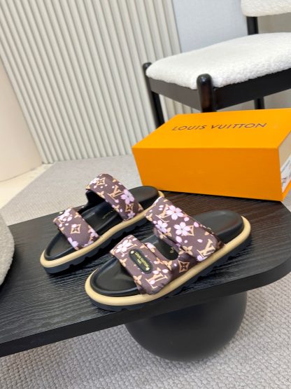 Louis Vuitton classic old pattern slippers - Image 2