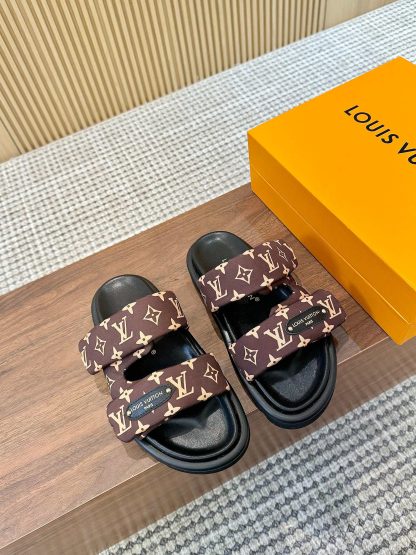Louis Vuitton classic old pattern slippers - Image 2