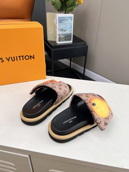 Louis Vuitton embossed logo Ol Llow Comfort slide sandals - Image 2