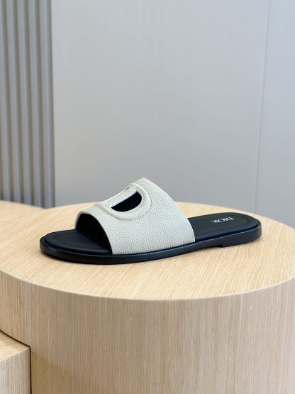 Dior Men's Fashion Slippers - Image 2
