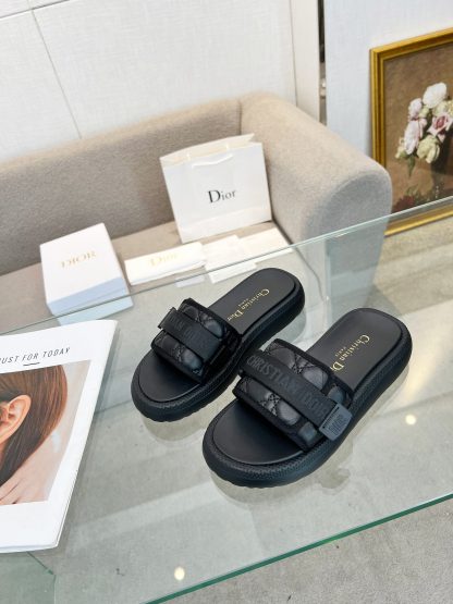 Dior comfortable versatile slippers - Image 2