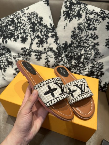 Louis Vuitton New Classic Slippers with Embroidery - Image 2