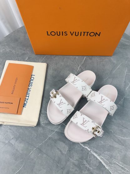 Louis Vuitton Spring and Summer New Slippers - Image 2