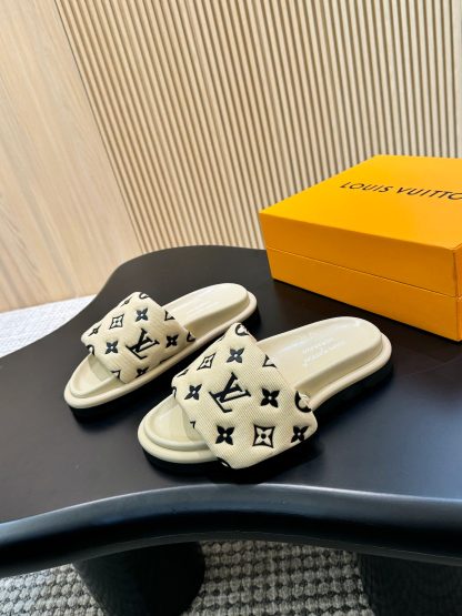 Louis Vuitton Pool Pillow Comfort Slide Sandals - Image 2