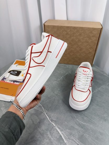 Louis Vuitton couple's co-branded sports shoes - Image 11