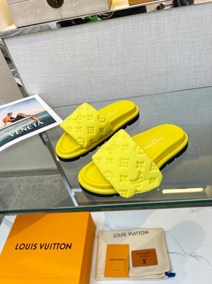 Louis Vuitton Pool Pillow Comfort Slide Sandals - Image 3