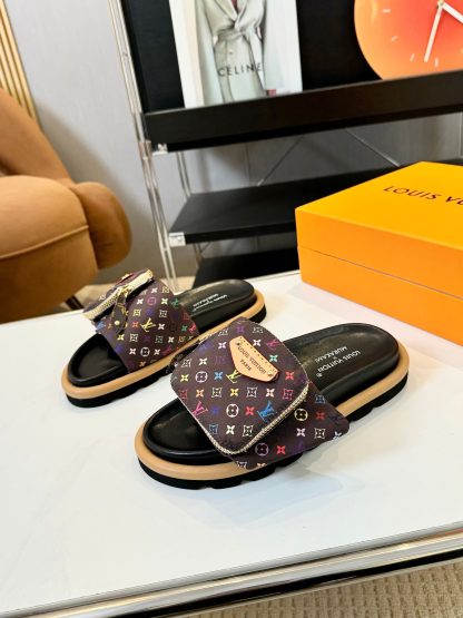 Louis Vuitton Pool Pillow Comfort Slide Sandals - Image 4