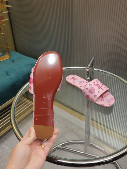 Louis Vuitton low-top flip flops - Image 4