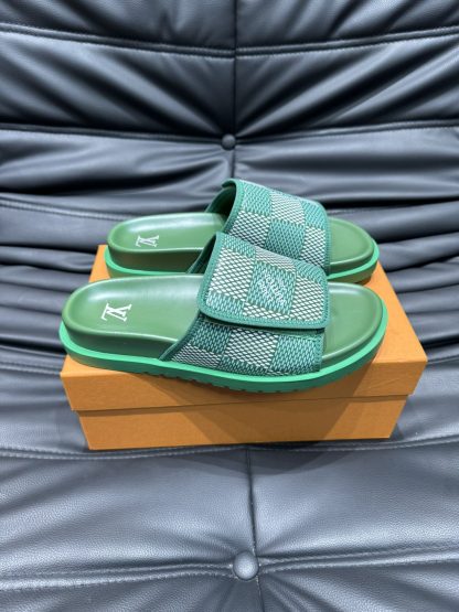 Louis Vuitton luxury slippers - Image 3