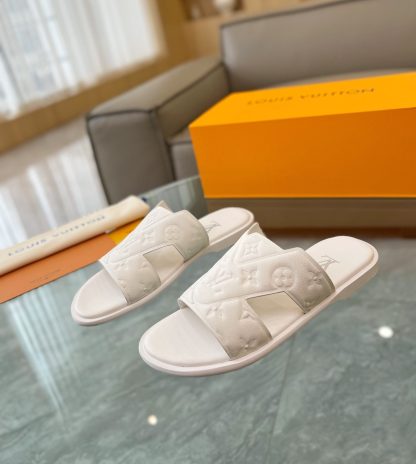Louis Vuitton embossed grained leather slippers - Image 3