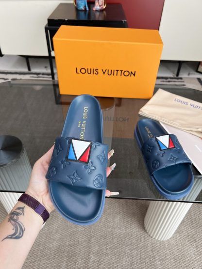 Louis Vuitton autumn and winter slippers - Image 3