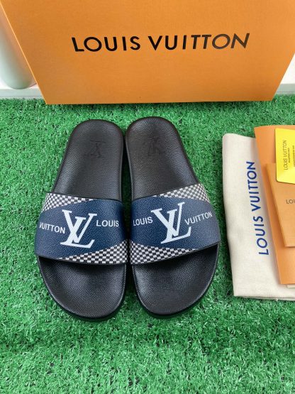 Louis Vuitton classic couple slippers - Image 3