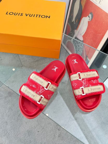 Louis Vuitton high-end men's summer slippers - Image 3