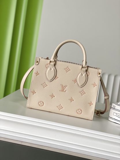 Louis Vuitton ONTHEGO full leather square bag - Image 3
