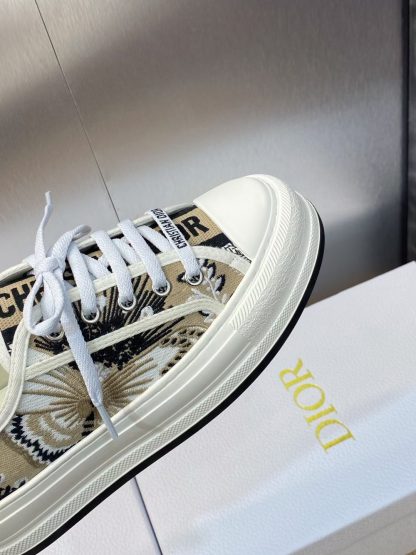 Dior Thick-soled Canvas Shoes - Image 3