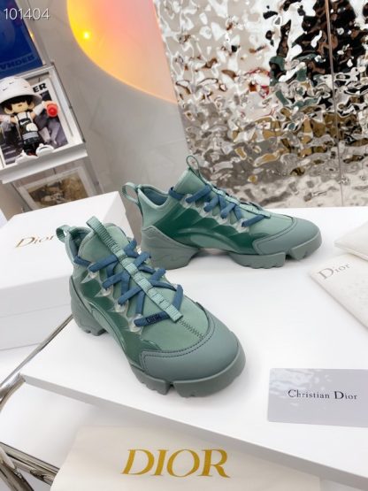 Dior's classic and versatile dad shoes - Image 3