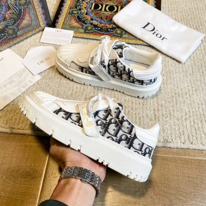 Dior fashionable shell toe white shoes - Image 3