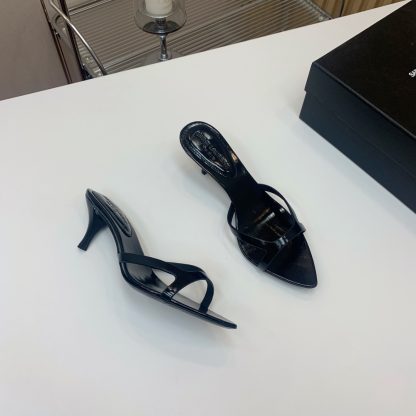 Ysl simple temperament high heel sandals - Image 3